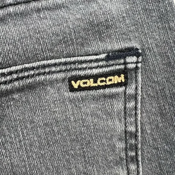 Volcom Jeans Mens 30x31 Gray Solver Modern Straight Denim Casual Preppy Logo